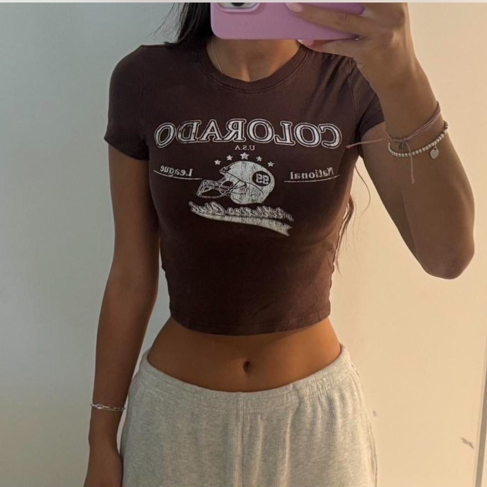 H&M Brown Colorado Graphic Tee